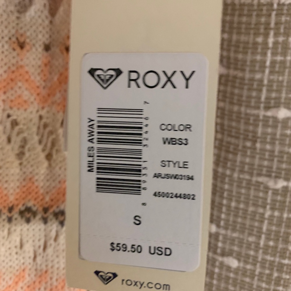 Cozy Roxy sweater - Picture 3 of 4